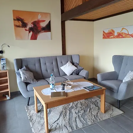 Ferienhaeuser Meiss - Schwarzwald * Ofingen